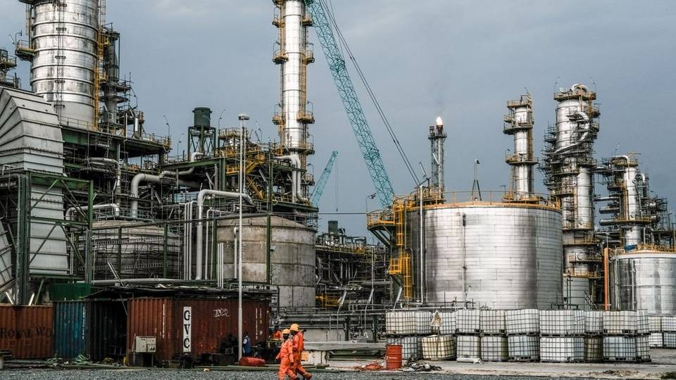 Matatar mai ta Dangote ta karbi ganga miliyan daya ta danyen fetur daga Shell
