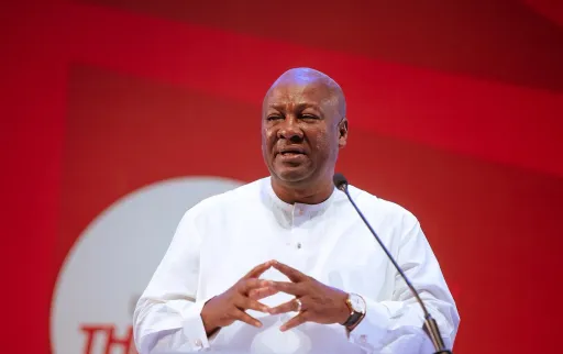 Gwamnatin Ghana ta gargadi ministoci kan sanar da manufofi ba tare da izini ba