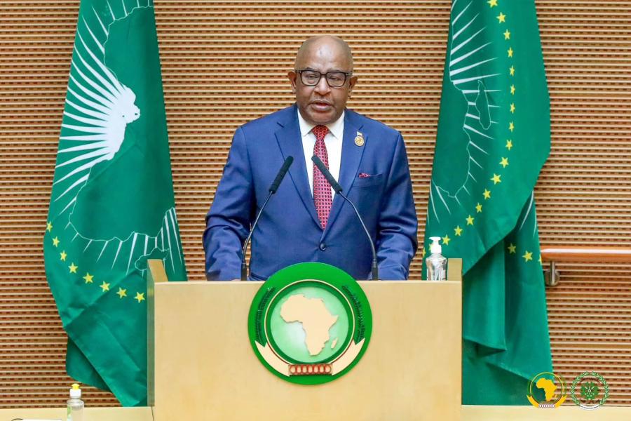 Azali Assoumani met en avant le dialogue face aux crises internationales