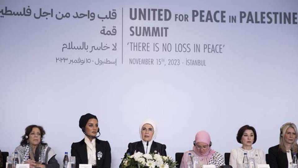 Emine Erdogan appelle ses homologues à être “la voix de Gaza, étouffée et réduite au silence"