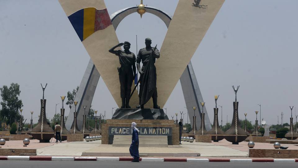Chad sets date for presidential election