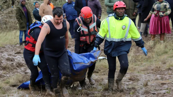 Inondations meurtrières dans le nord-est de l’Afrique du Sud : au moins 10 morts