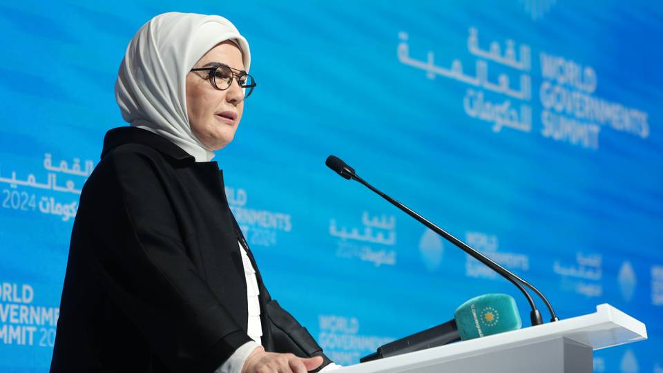 Uwargidan shugaban kasar Turkiyya Erdogan ta yi kira da a dauki matakin gaggawa don kare duniya