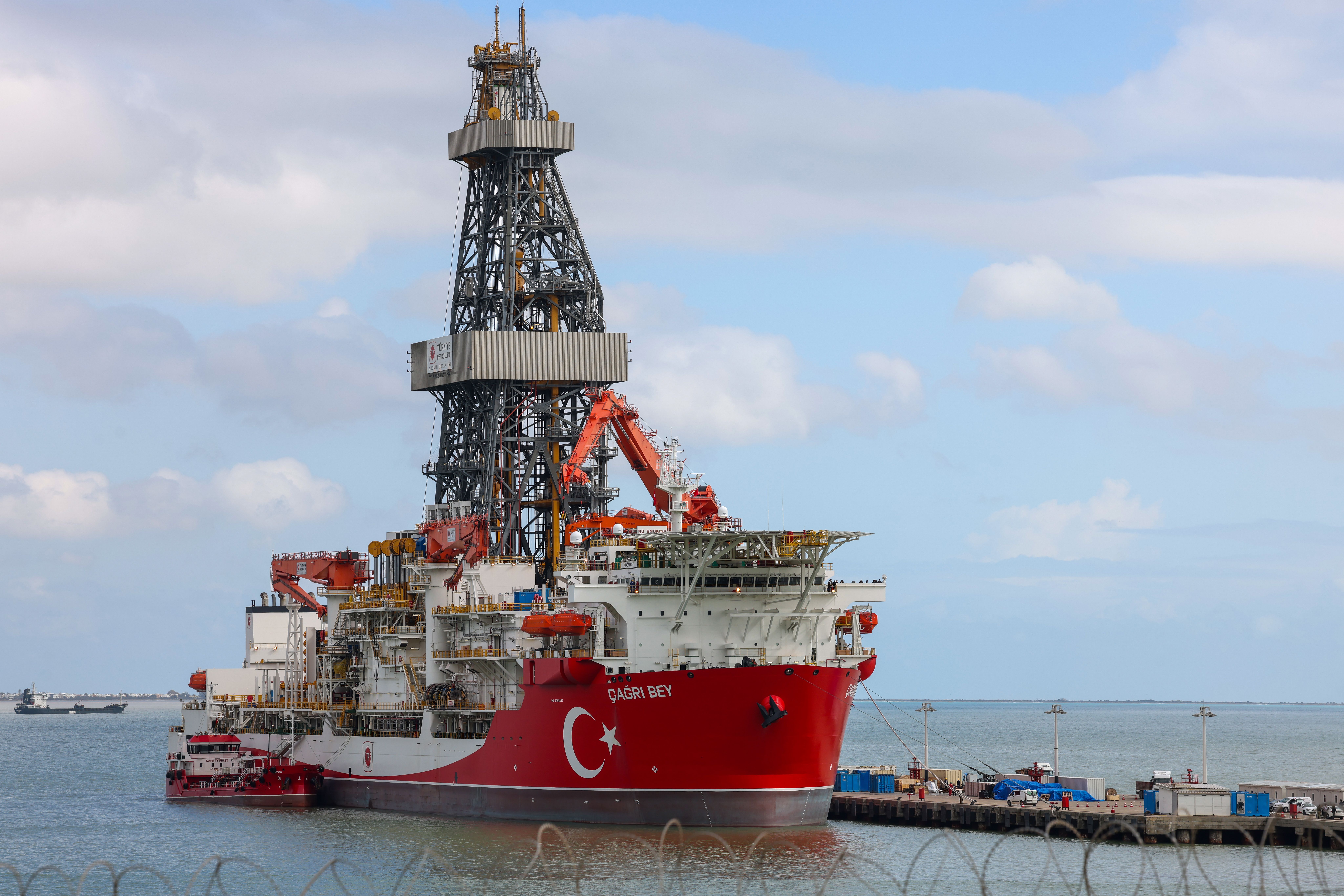 Turkish drillship arrives in Somalia for first overseas deep-sea mission