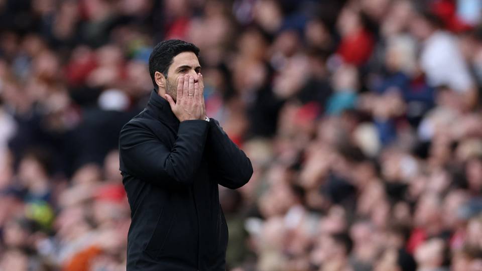 Arsenal's EPL title hopes dented after loss to Aston Villa