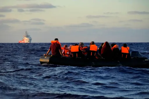 Au moins 150 personnes portées disparues au large du Sénégal après un naufrage