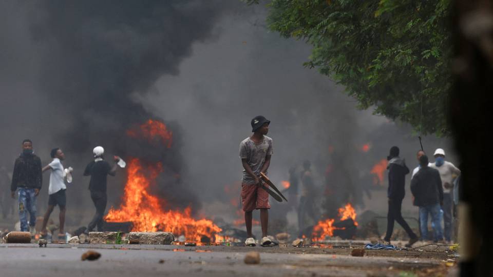 Le bilan des manifestations antigouvernementales au Mozambique s'élève à 67 morts