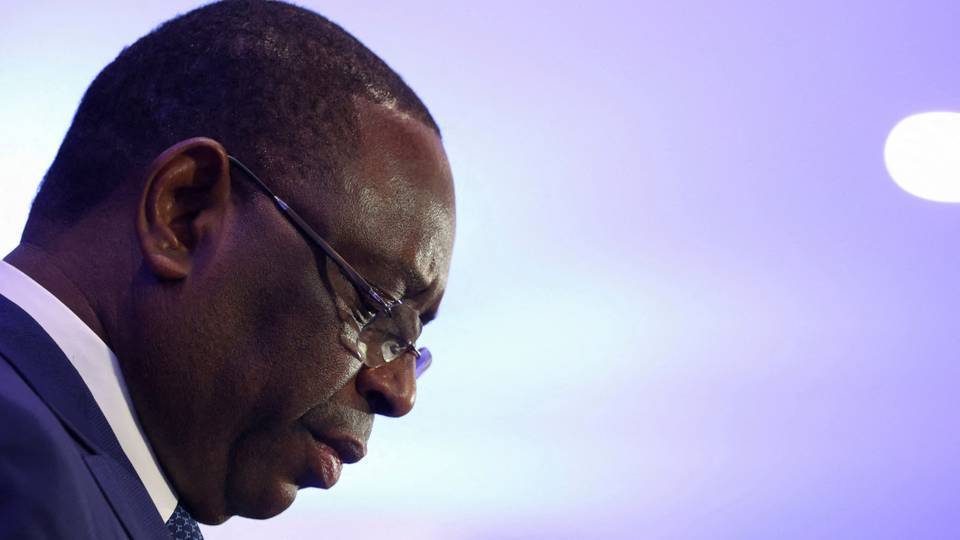 Senegal hit by mobile internet shutdown amid tensions
