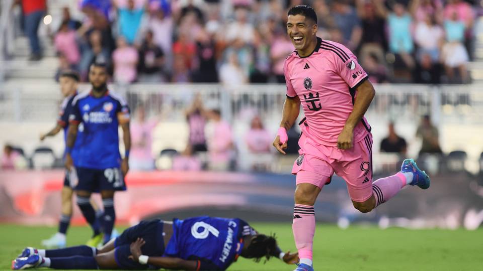 Suarez inscrit un doublé et l'Inter Miami bat Chicago