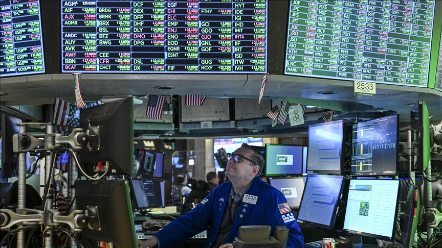 Global Markets Fall as Middle East Tensions Shake Confidence