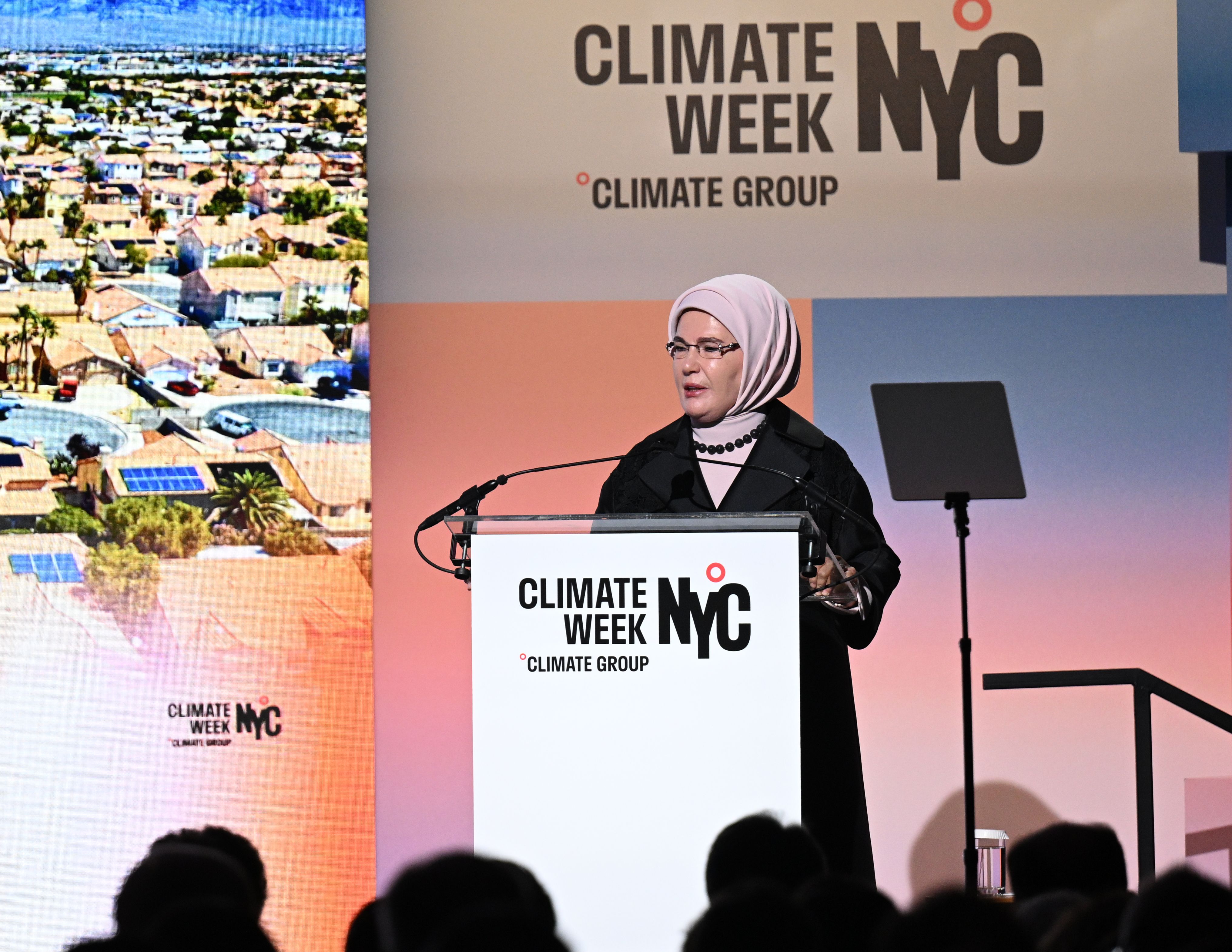 Emine Erdogan appelle à des changements dans les habitudes de consommation pour s'attaquer à la crise climatique
