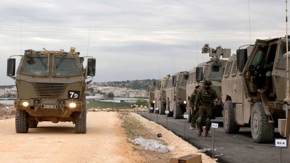 Live Updates: Israeli forces raid across occupied West Bank amid Jenin siege