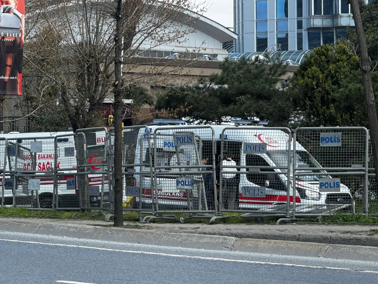 Istanbul : attaque armée déjouée près du site de l’ancien consulat israélien