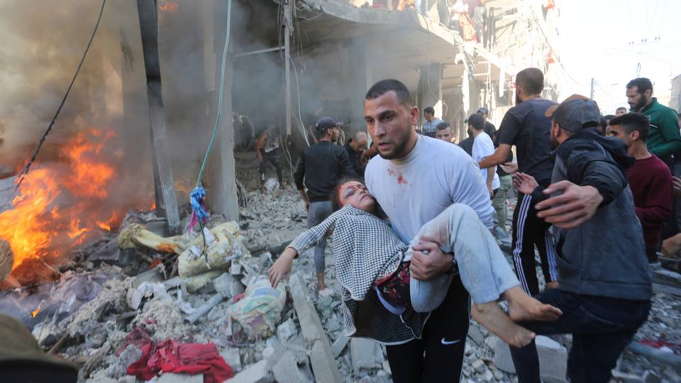 Isra'ila ta kashe gomman mutane a makarantar Al Fakhoura ta Gaza