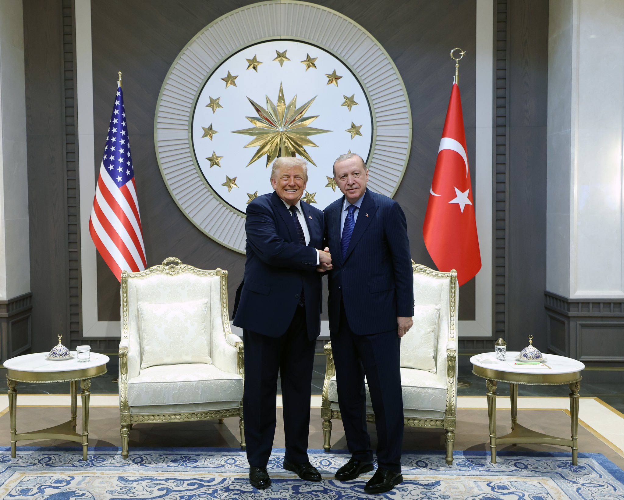 Rais wa Marekani Donald Trump Awasili Ankara Kabla ya Mkutano wa NATO