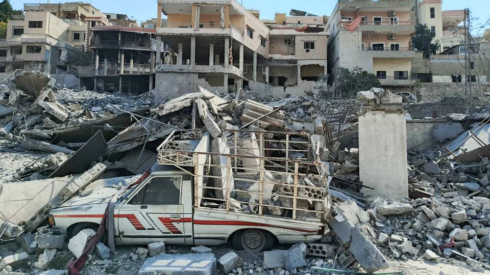 Live Updates: Israeli air strike on tent in Gaza kills 2 family members