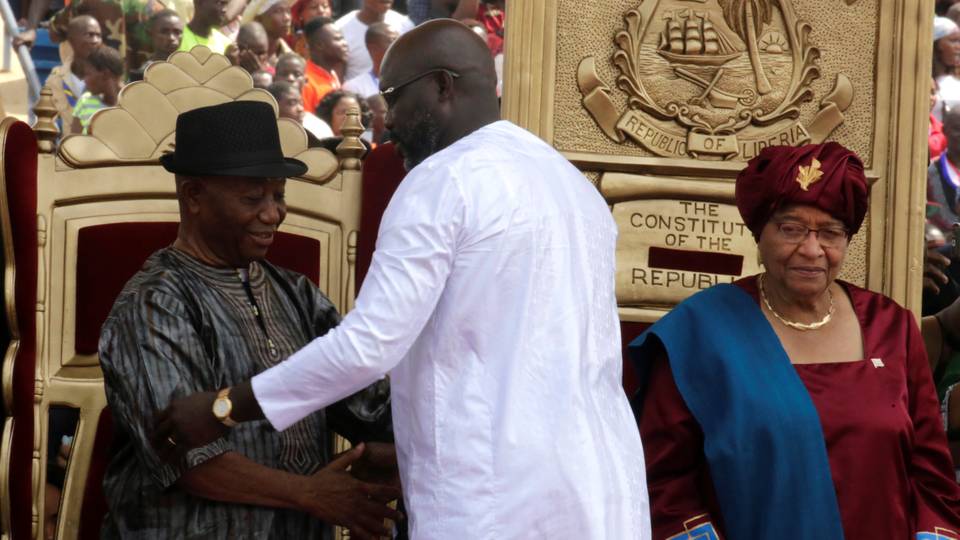 Présidentielle au Liberia: George Weah concède sa défaite face à l'opposant Boakai