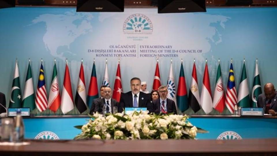 Les pays du D-8 appellent à un cessez-le-feu "immédiat, permanent et inconditionnel" à Gaza