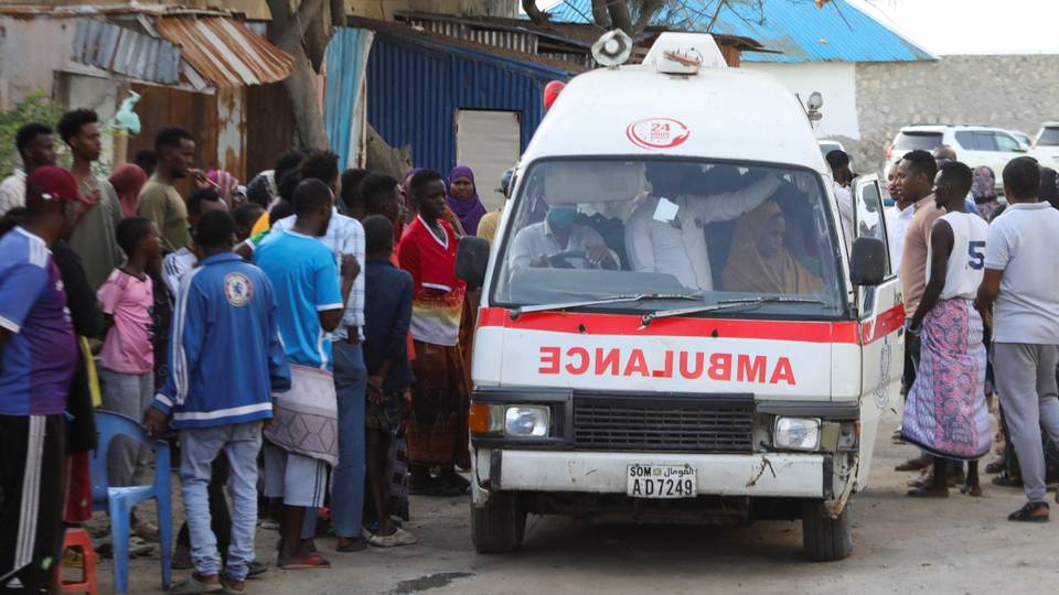 Several killed in bomb attack on Mogadishu's popular beach