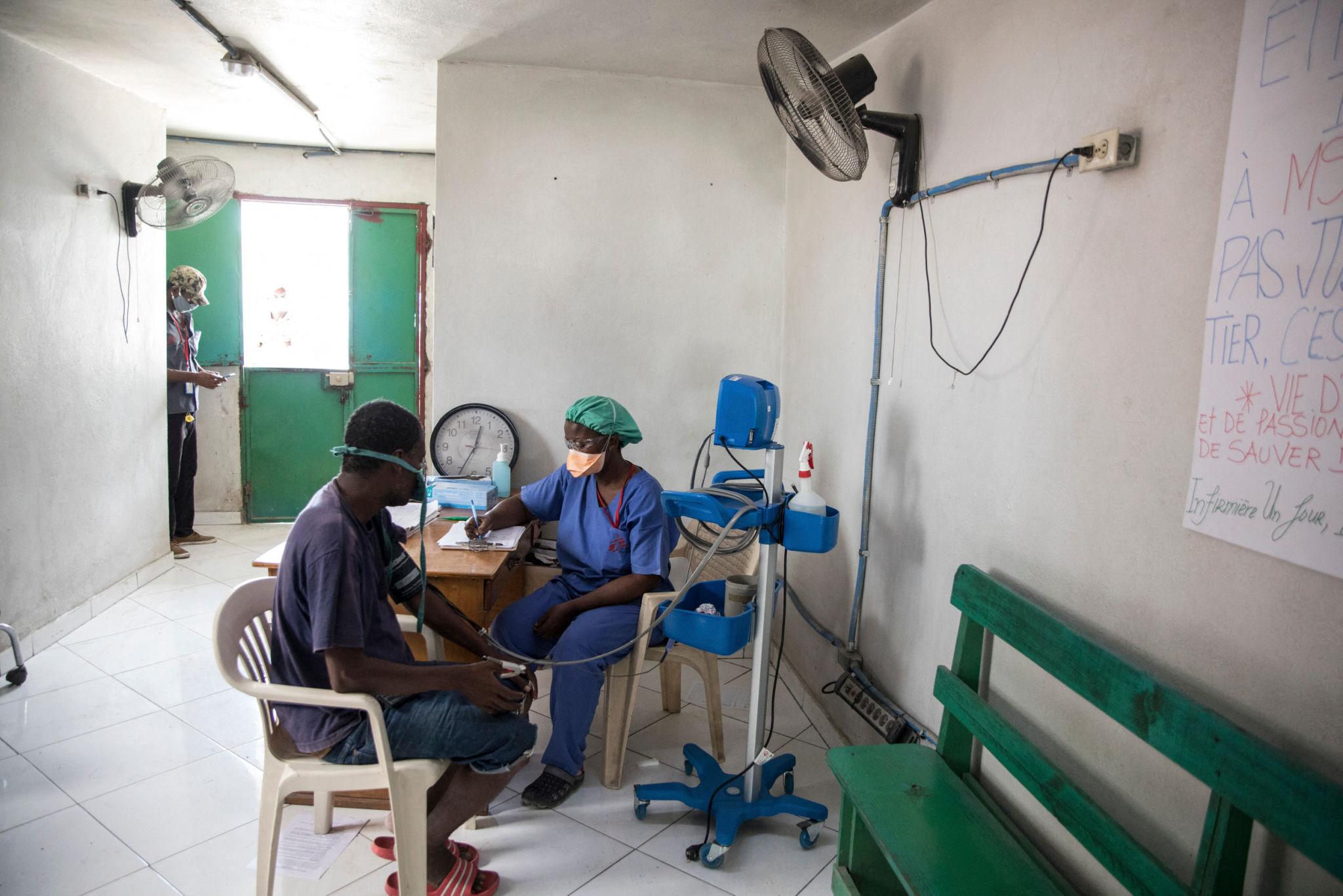 Haïti : MSF appelle Washington à prolonger la protection des migrants haïtiens