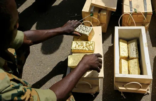 Mgodi wa dhahabu wa Sudan ulioporomoka na kuua watu sita huku makumi kadhaa wakisalia kukwama