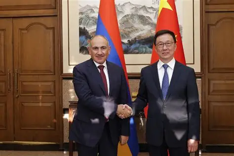 China Strengthens Ties with Seychelles at End of African Tour