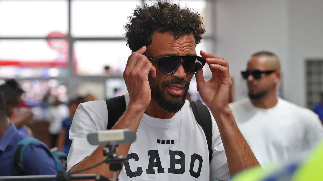 Euphoric homecoming for Cabo Verde after heroic World Cup display