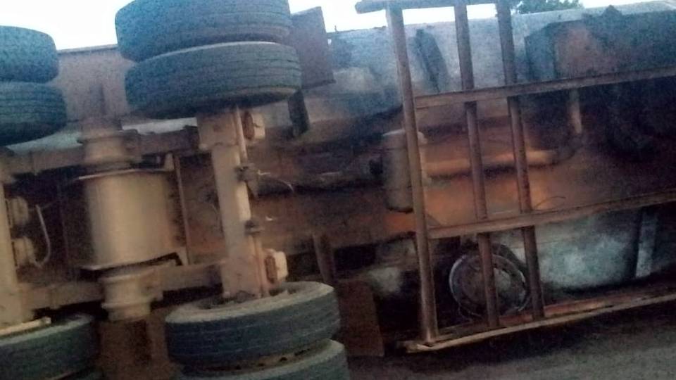 Fuel tanker explosion kills more than 90 in Nigeria