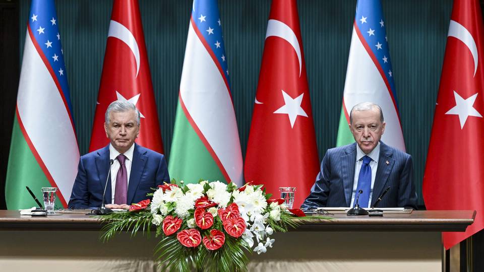 Turkish president calls for immediate halt to arms supplies for Israel
