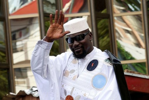 Guinée: le général Mamadi Doumbouya investi président après quatre ans de transition
