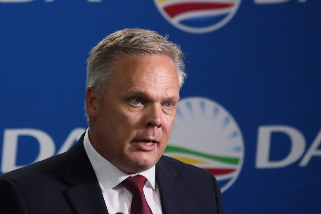 Afrique du Sud saisit quatre navires de pêche chinois pour intrusion dans ses eaux