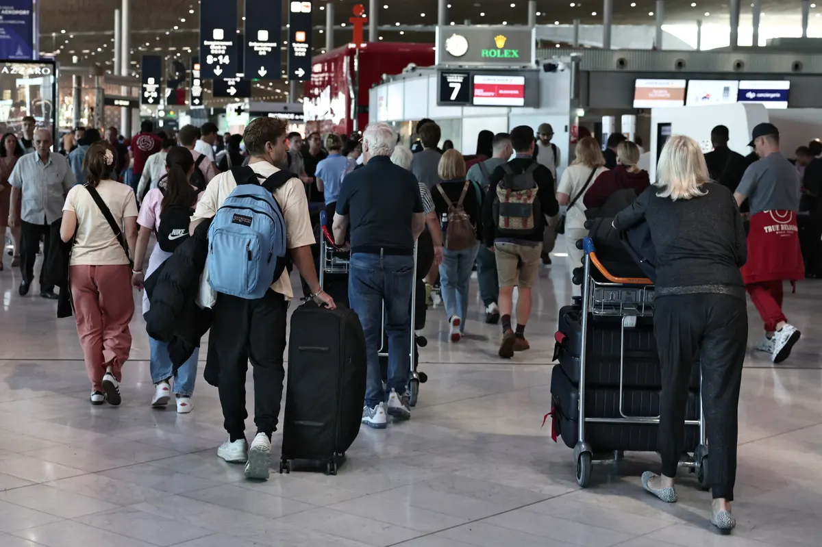 Soupçons de discrimination : une enquête déclenchée après un tournage à Roissy