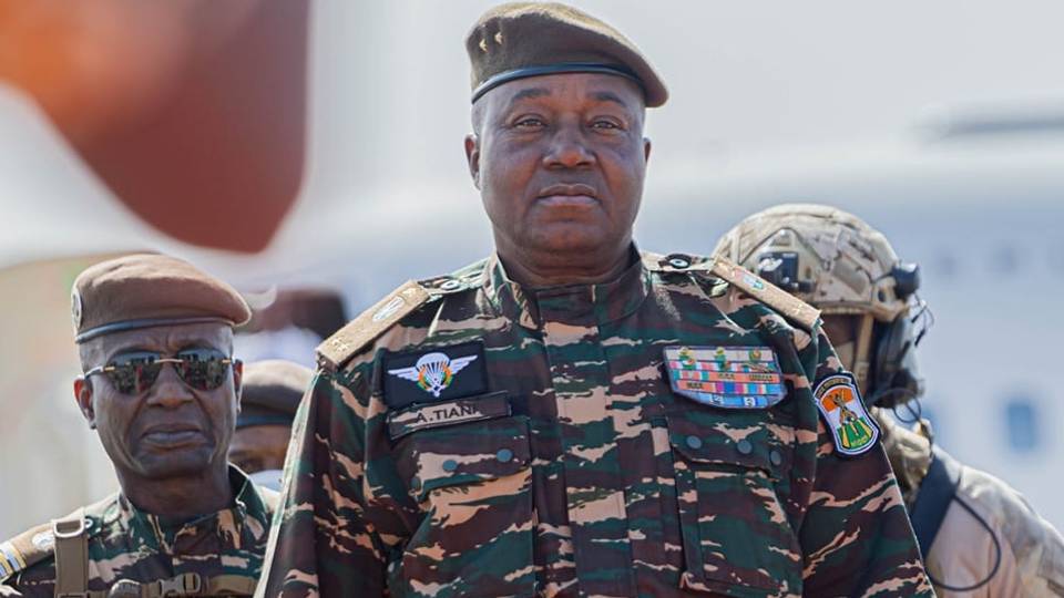 Tawagar gwamnatin Amurka ta gana da sojojin Nijar