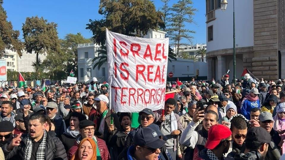 Maroc : des milliers de personnes dans la rue pour dénoncer l’"Holocauste de Gaza"