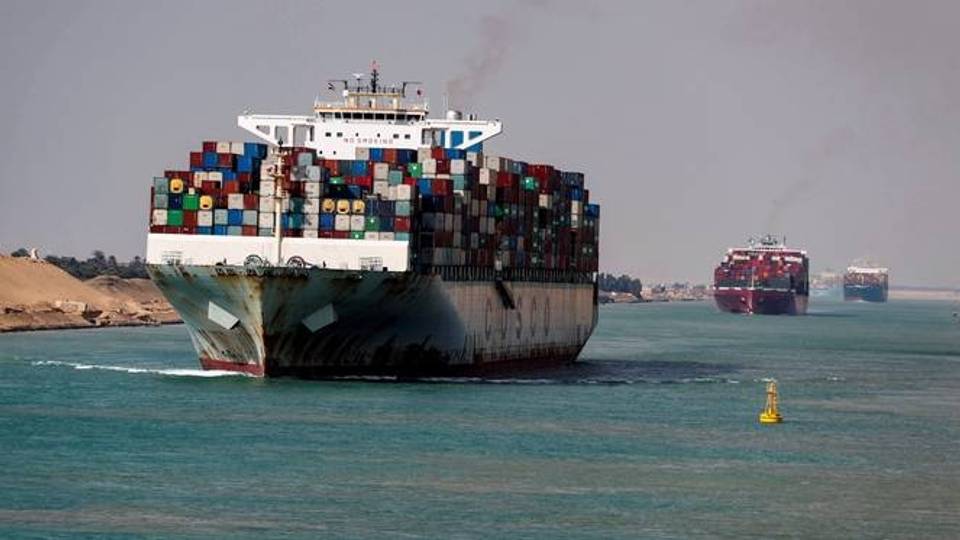 Egypt's Suez Canal income falls due to Red Sea shipping disruptions