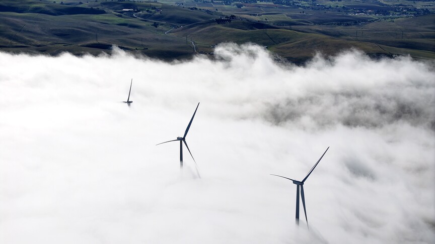 Kazakhstan Ratifies Green Energy Pact with Azerbaijan, Uzbekistan