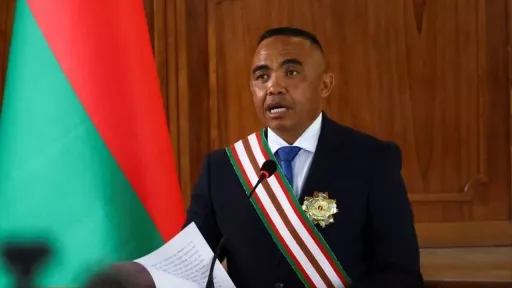 Rais wa Madagascar Afuta Kazi Waziri Mkuu na Baraza la Mawaziri