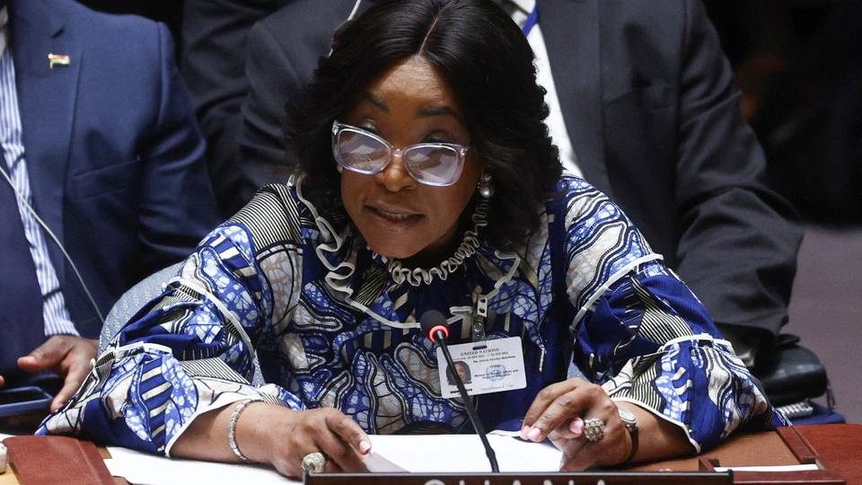 Ghana foreign minister Botchwey launches bid to be Commonwealth chief