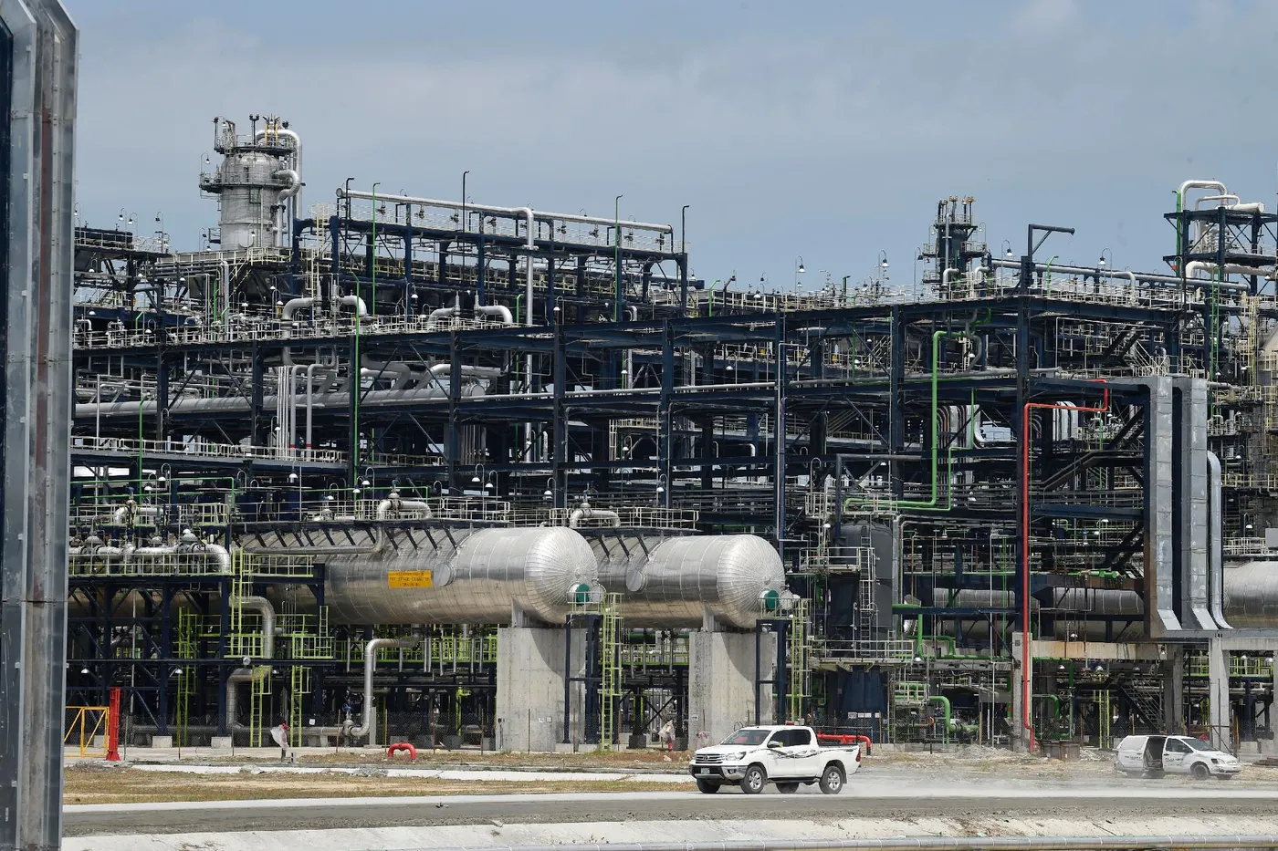 La raffinerie Dangote lance ses exportations vers l’Afrique de l’Ouest malgré la crise pétrolière