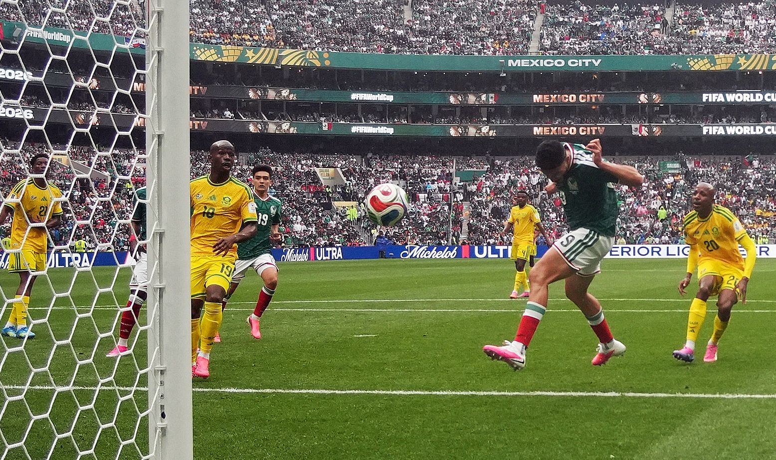 Mondial 2026 : le Mexique bat l'Afrique du Sud 2-0 en match d’ouverture au stade Azteca