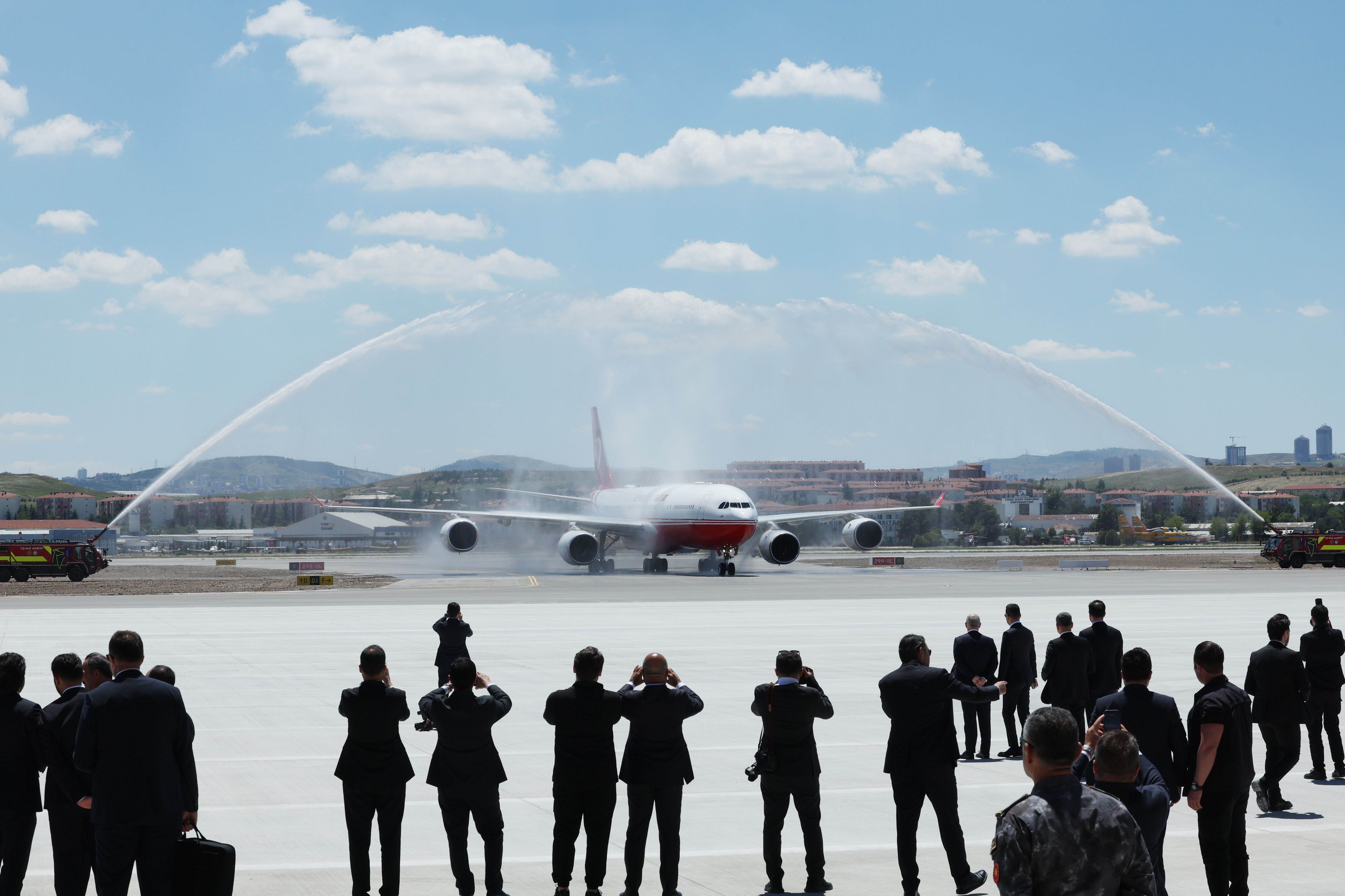 Un nouvel aéroport ouvre dans la capitale turque avant le sommet de l'OTAN