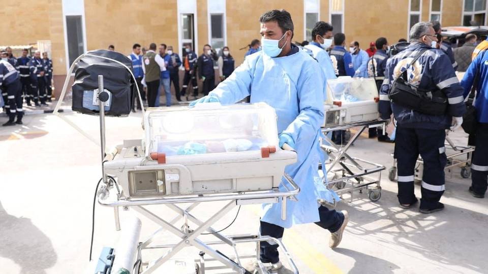 Gaza crisis: 28 premature babies evacuated to Egypt