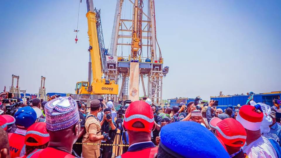 'NNPC ya gaza biyan kudin mallakar wani bangare na matatar mai ta Dangote'