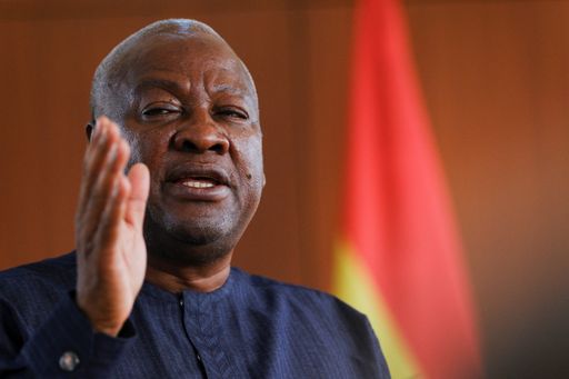 Mahama ya soki Amurka kan “goge tarihin baƙar-fata”