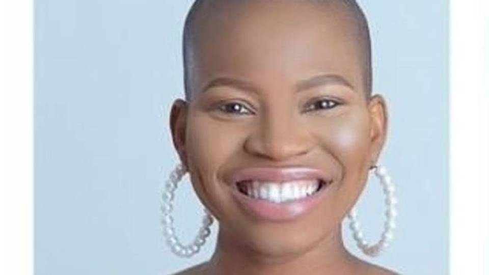 Yinka : la mannequin nigériane dit "non à la honte du corps".