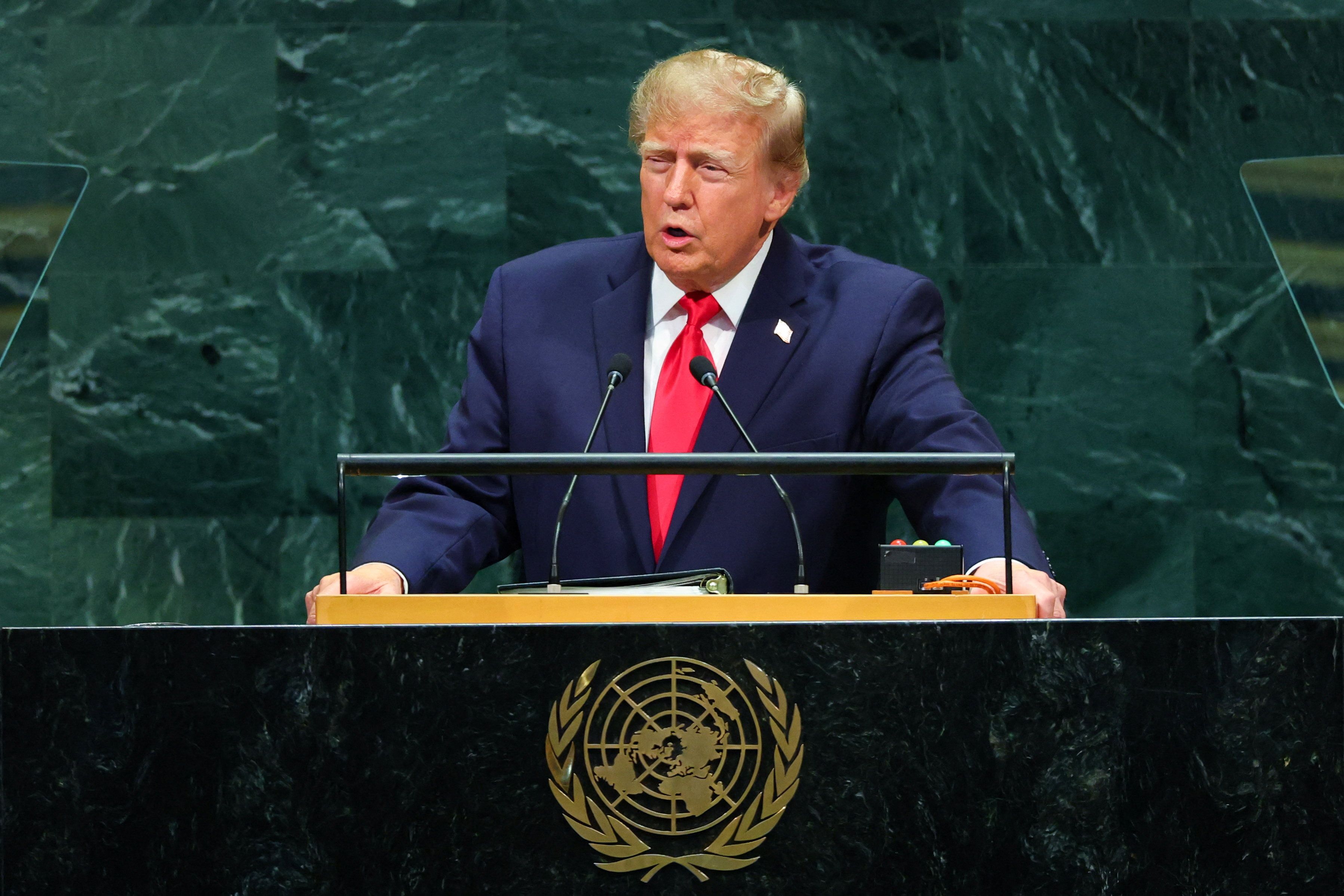 Trump ya yi wa Iran barazana, ya kira ICC ‘marar gaskiya‘, ya sauya sunan AI zuwa ‘SI’