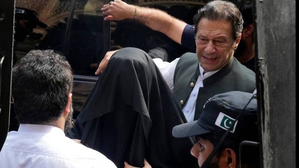 Kotu a Pakistan ta wanke tsohon Firaiminista Imran Khan kan zargin fallasa sirrin gwamnati