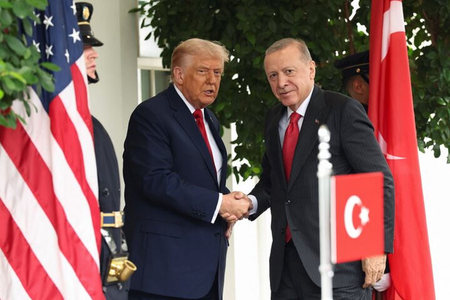 Fidan: Trump prévoit d'assister au sommet de l'OTAN à Ankara
