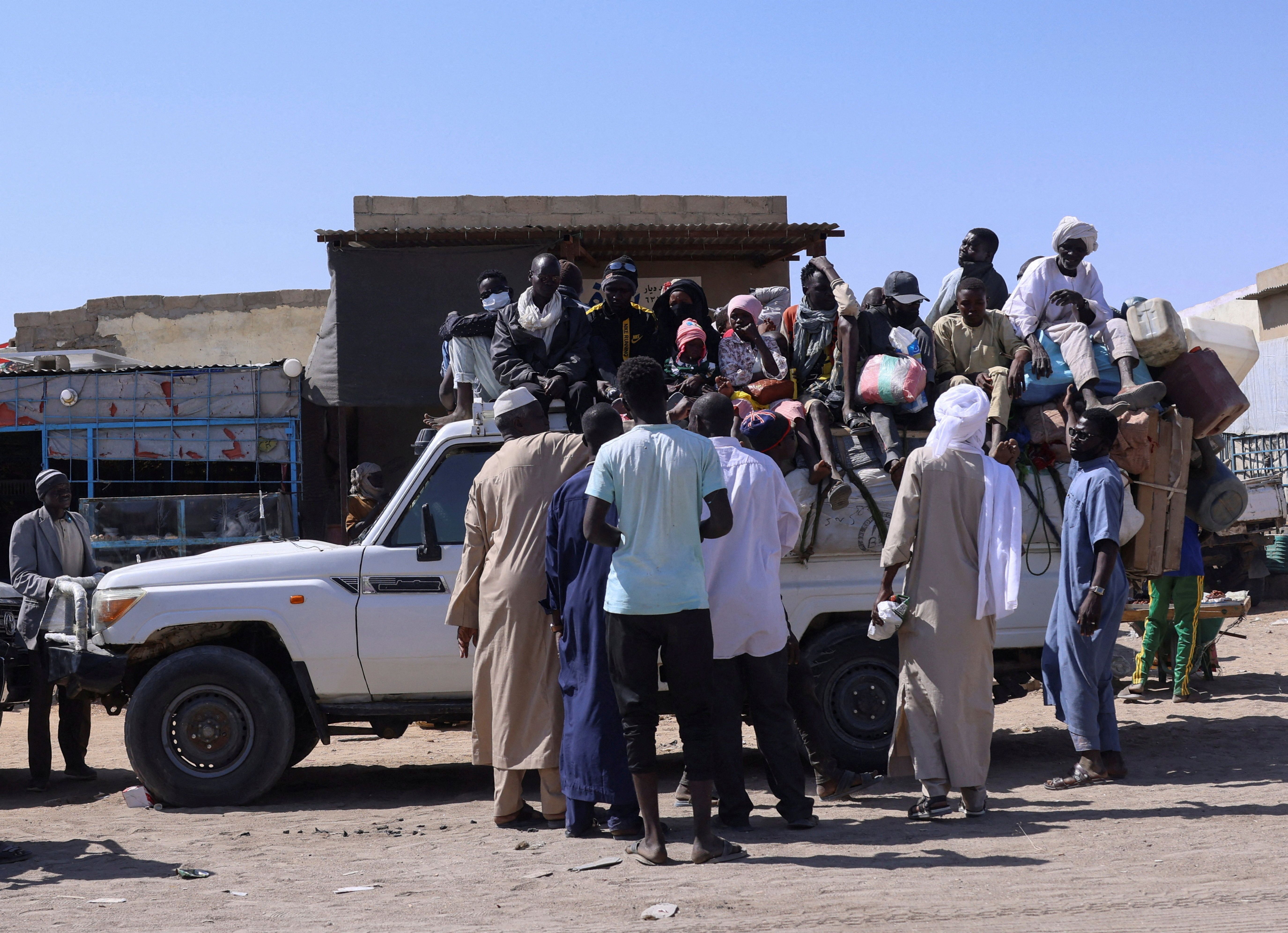 Over 1,400 flee Sudan's North Darfur in single day as fighting intensifies