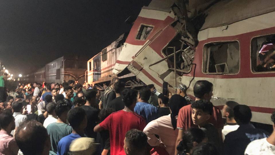 20 blessés dans une collision de trains en Égypte